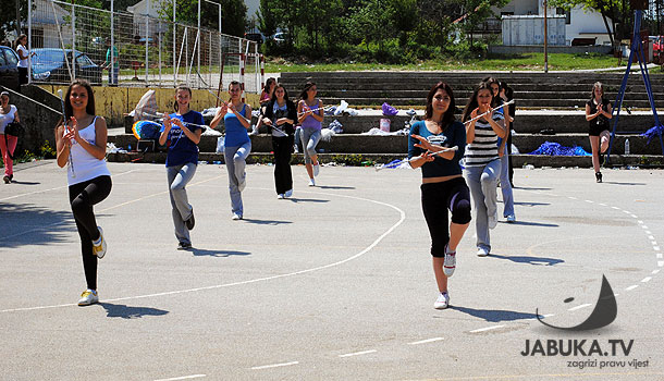 mazoretkinje_siroki_1