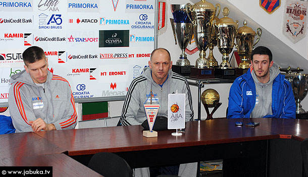 hkk_siroki_press_2