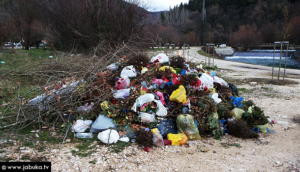 smece_setnica_borak_2