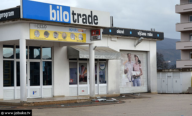 bankomat_trn_siroki_3