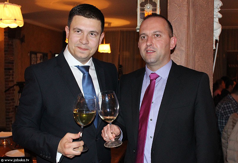 Vino somelijer