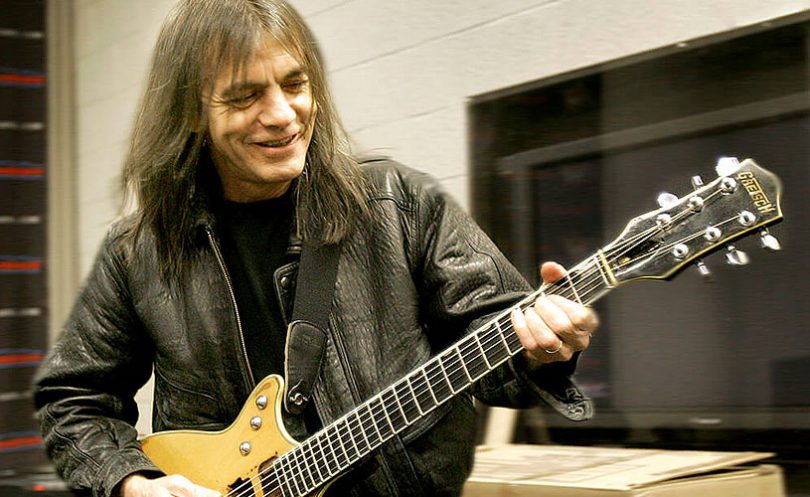 Preminuo osnivač i gitarist legendarnih AC/DC - Jabuka.tv