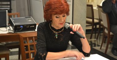 Zora Mikulić