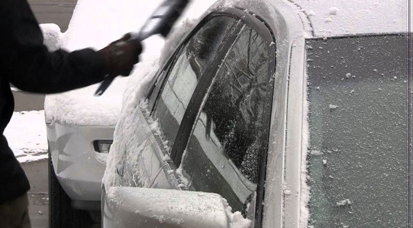 Kako napraviti tekućinu za odmrzavanje stakla