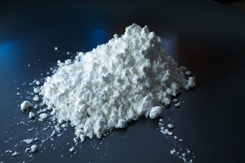 Kokain je alkaloid koji se dobiva iz grmaste zimzelene biljke koke (Erythroxylon coca) koja uspijeva u Južnoj Americi, nekim dijelovima Afrike, Indoneziji i.