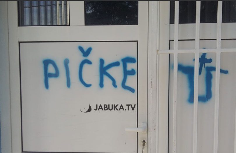kako pitati za gay seks