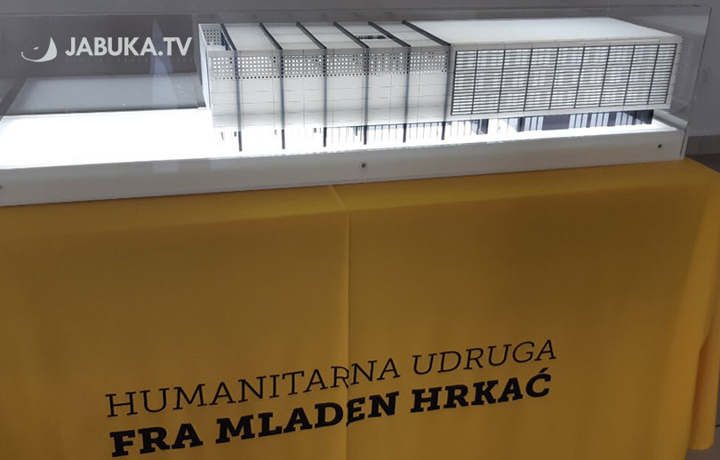 Ravno crnom spolu