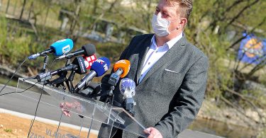 Zdenko Ćosić, predsjednik Vlade ŽZH i zapovjednik Stožera civilne zaštite ŽZH