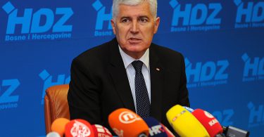 Dragan Čović, predsjedatelj Doma naroda Parlamentarne skupštine BiH, predsjednik HDZ-a BiH i HNS-a BiH,