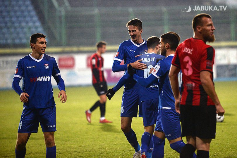 Stjepan Radeljić, Mateo Marić, Toni Jović i Viktor Angelov slave pogodak