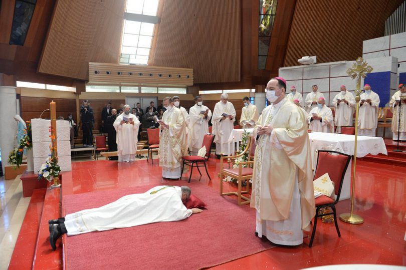 Mons. Ivan Štironja zaređen za kotorskog biskupa – Jabuka.tv