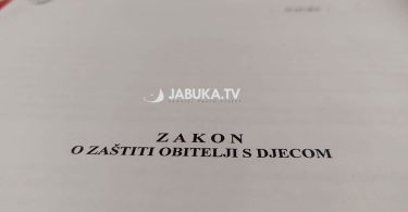 Zakon o zaštiti obitelji s djecom