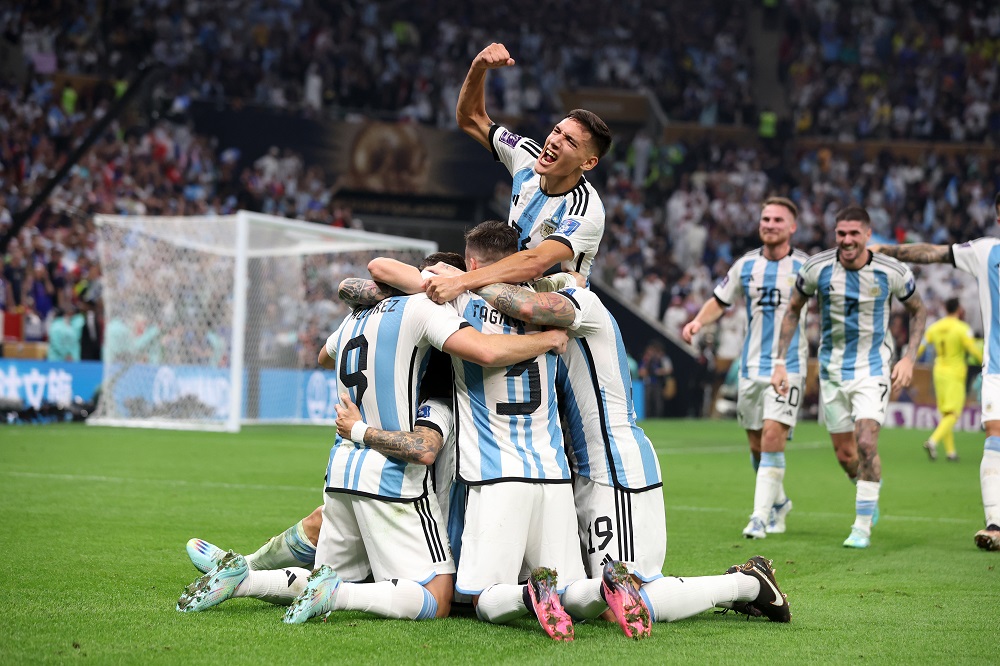 Nakon dramatičnog finala Argentina ponijela titulu prvaka svijeta – Jabuka.tv