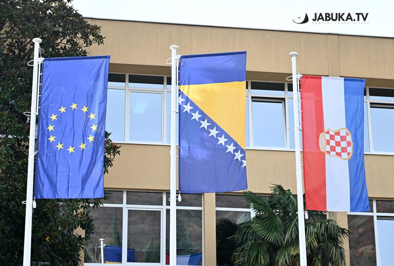 Zastave EU BiH ŽZH