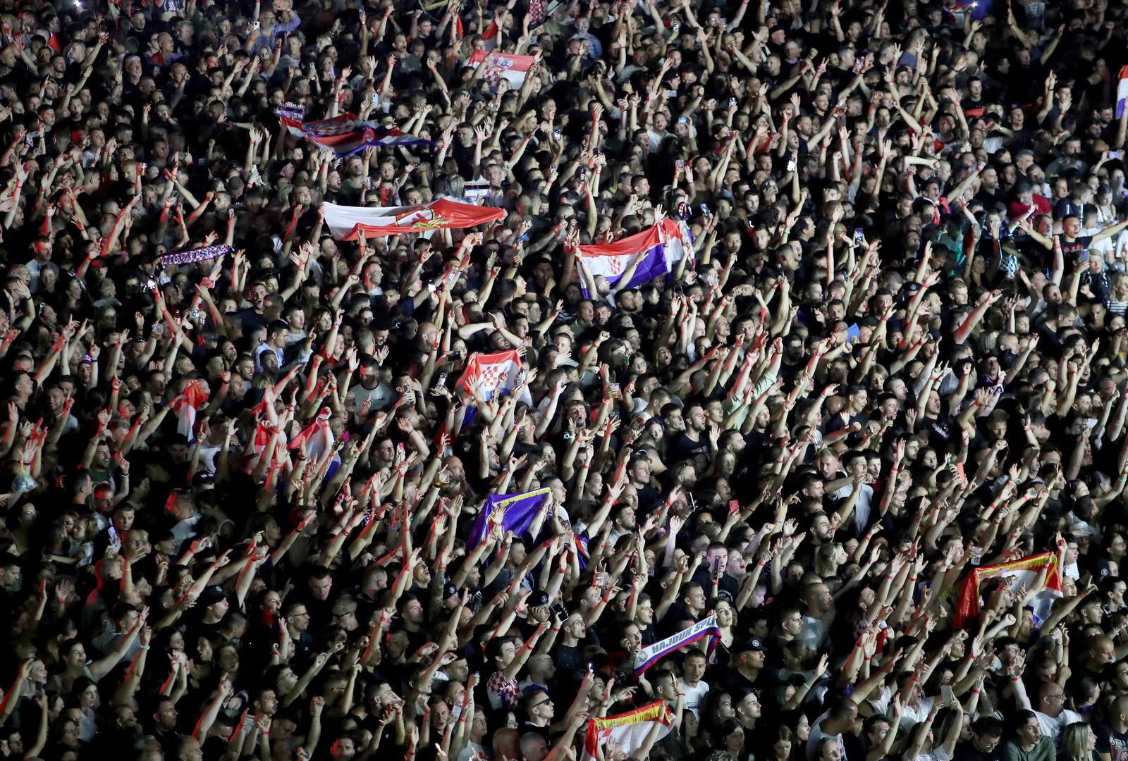 Koncert za pamćenje u Imotskom: Thompson, Mate Bulić i Dražen Zečić održali koncert pred 25.000 ljudi