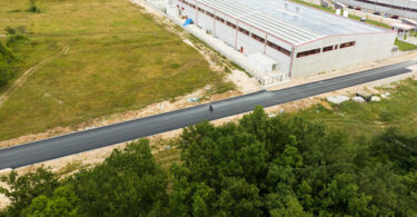 Široki Brijeg: Završena druga faza asfaltiranja u gospodarskoj zoni Trn Široki Brijeg: Završena druga faza asfaltiranja u gospodarskoj zoni Trn