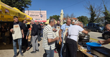 Gastro fešta: Čitlučani trijumfirali na petoj Džigarijadi u Crvenom Grmu Gastro fešta: Čitlučani trijumfirali na petoj Džigarijadi u Crvenom Grmu