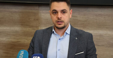 Martin Mikulić
