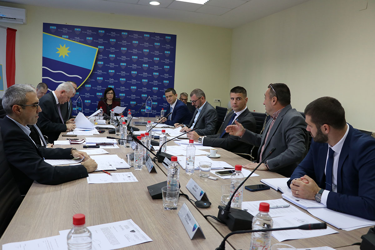 Vlada HNŽ-a odlučila: Poznata visina minimalne plaće za proračunske korisnike