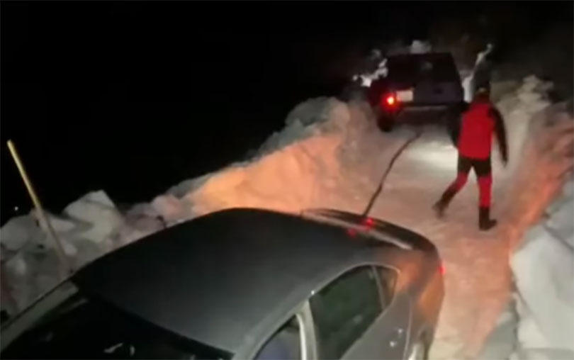 GSS opet na terenu: Hrvatski državljani zapeli u snijegu na opasnoj zimskoj dionici