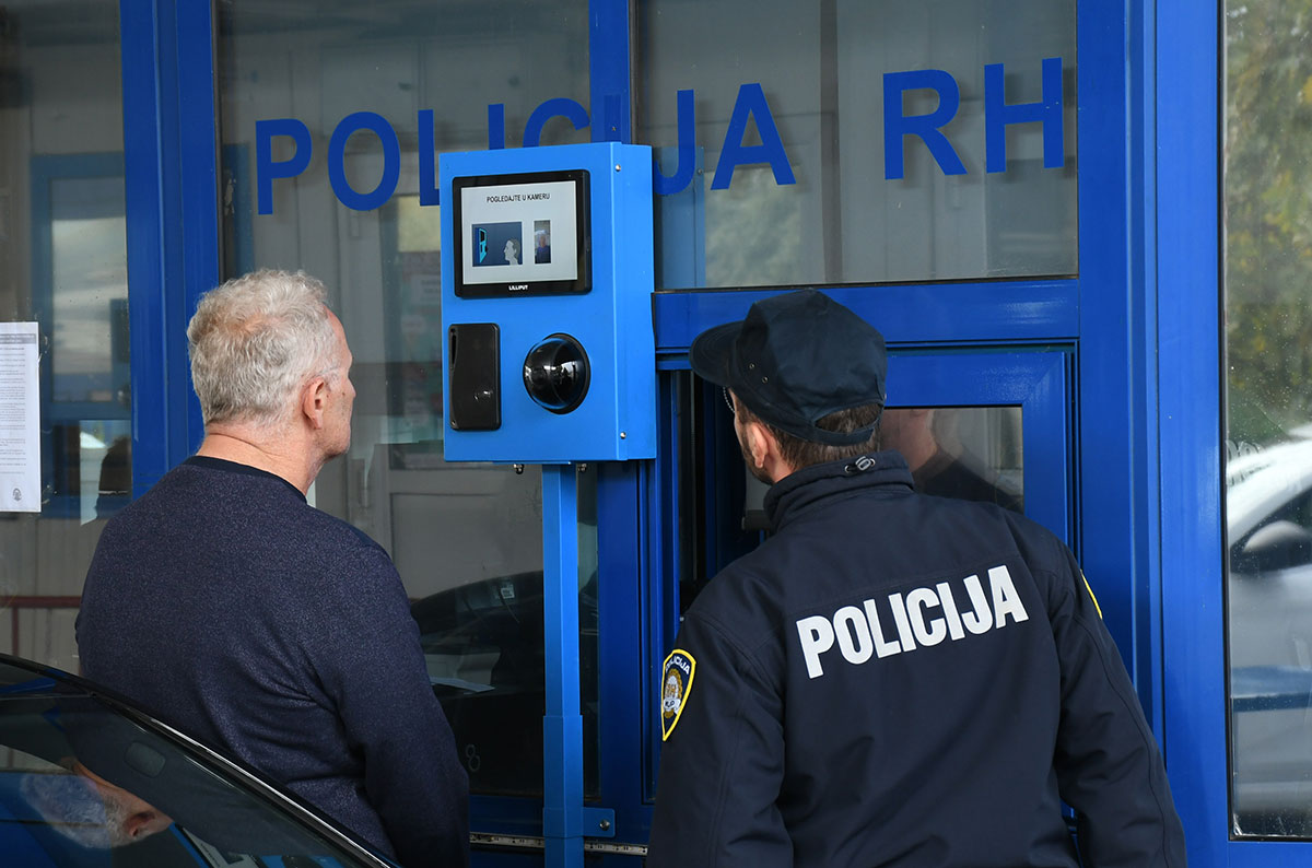 EU popustila pred ljetnim gužvama: Odgođena puna primjena EES sustava na granicama