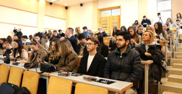 “Money Tik Talk” u Mostaru: Financijska pismenost ključna za generaciju Z