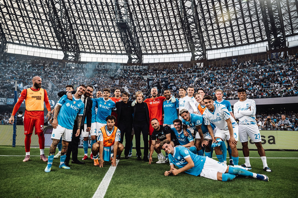 Rastanak u Napulju: Hvala, mister Conte!